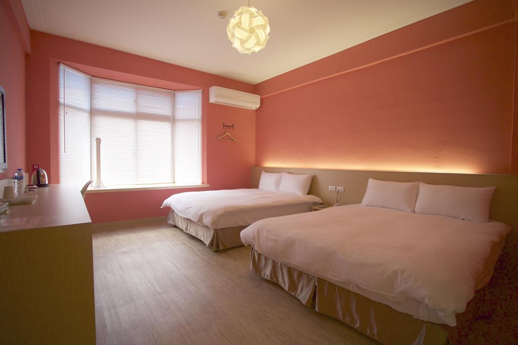 Young Motel Taitung Екстериор снимка
