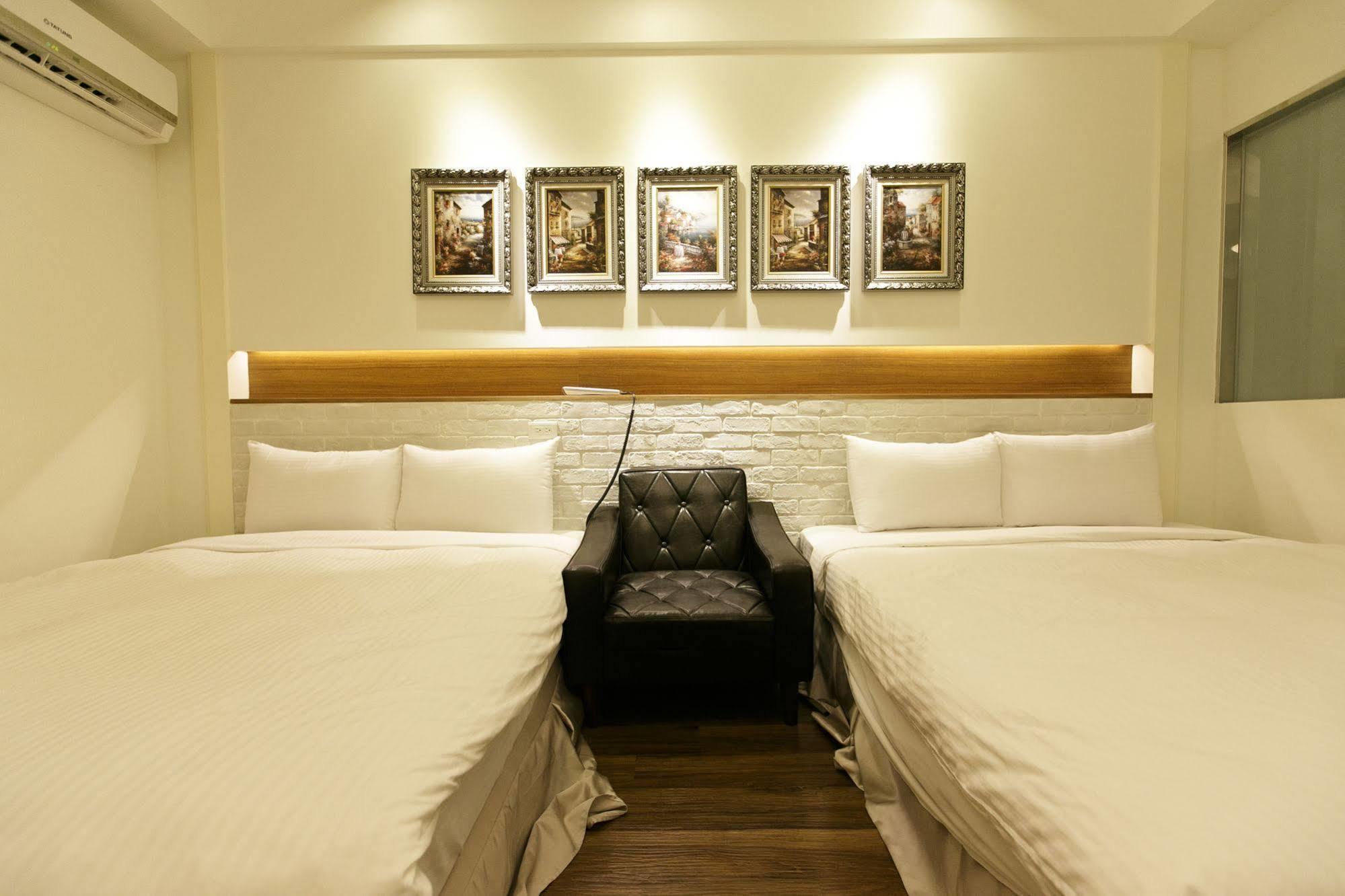 Young Motel Taitung Екстериор снимка